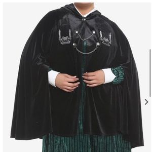 Her Universe Disney The Haunted Mansion Gargoyle Velvet Hooded Cape